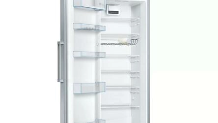 Serie 4 Frigorífico de instalação livre 176x60 cm Inox